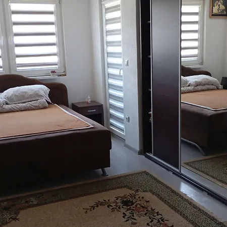 Dada Apartment *