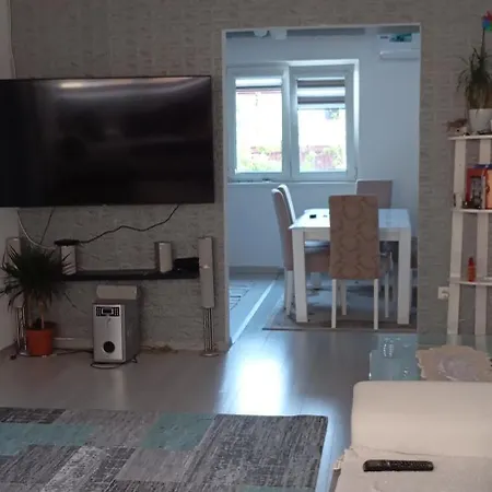 Dada Apartment